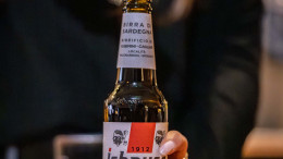 Ichnusa brand and product photography at a live event.