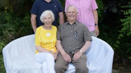 Outdoor family portrait photography Bramhall 